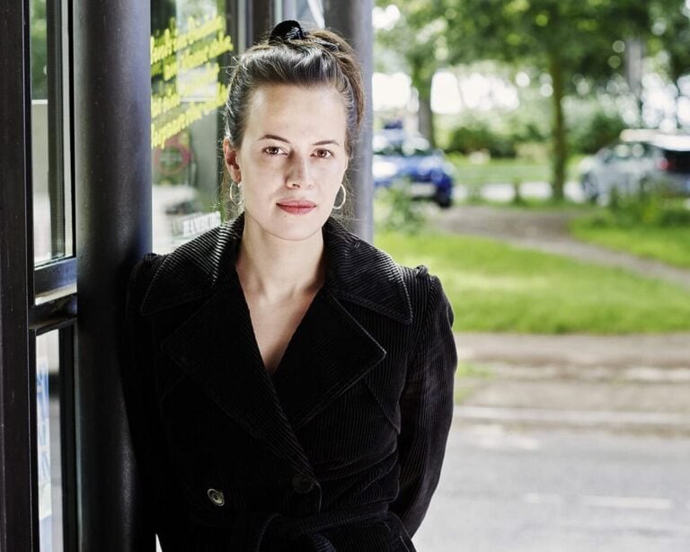 Julia<br>Wazinski<br>